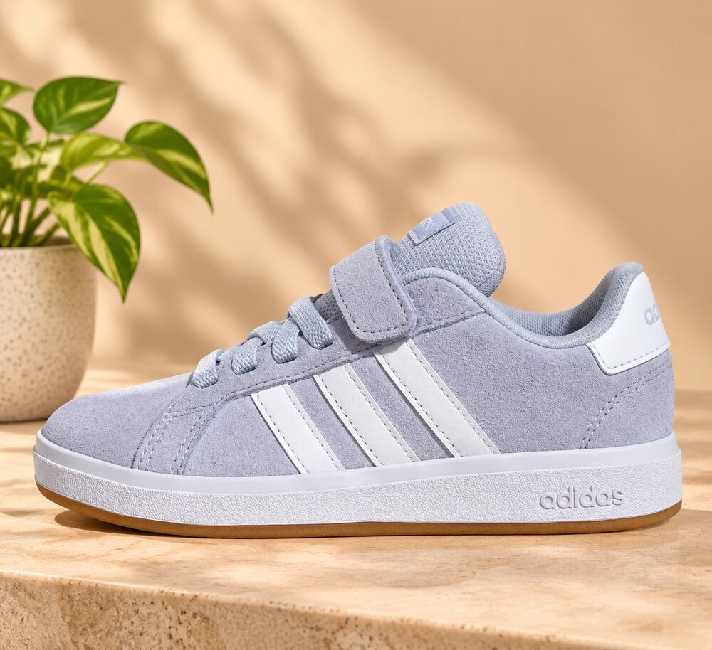 NWT adidas Grand Court 00s Unisex Kids Shoes Black/White Size 3